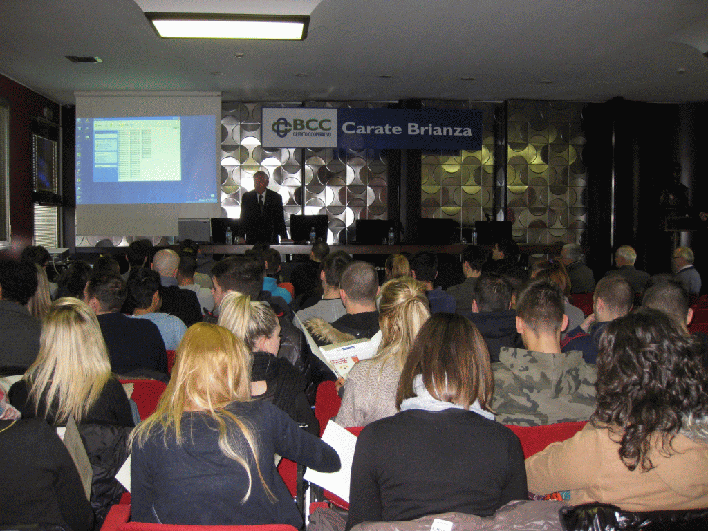 http://www.massere.it/paci/images/istituto%20paci%20-%20bcc%20carate%202013%2003.gif